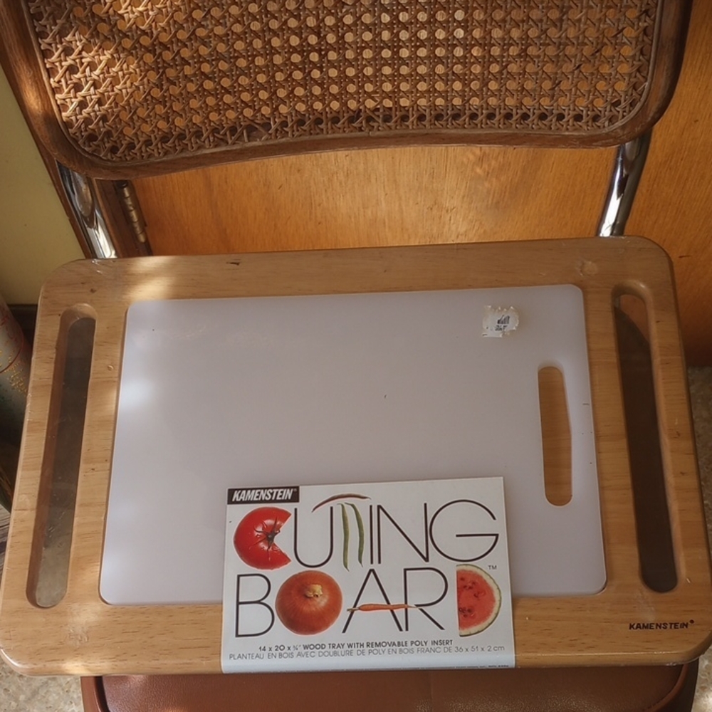 NEW Oak Wood Cutting Board With Removable Poly Insert, Kamenstein, Feet, 14x20
